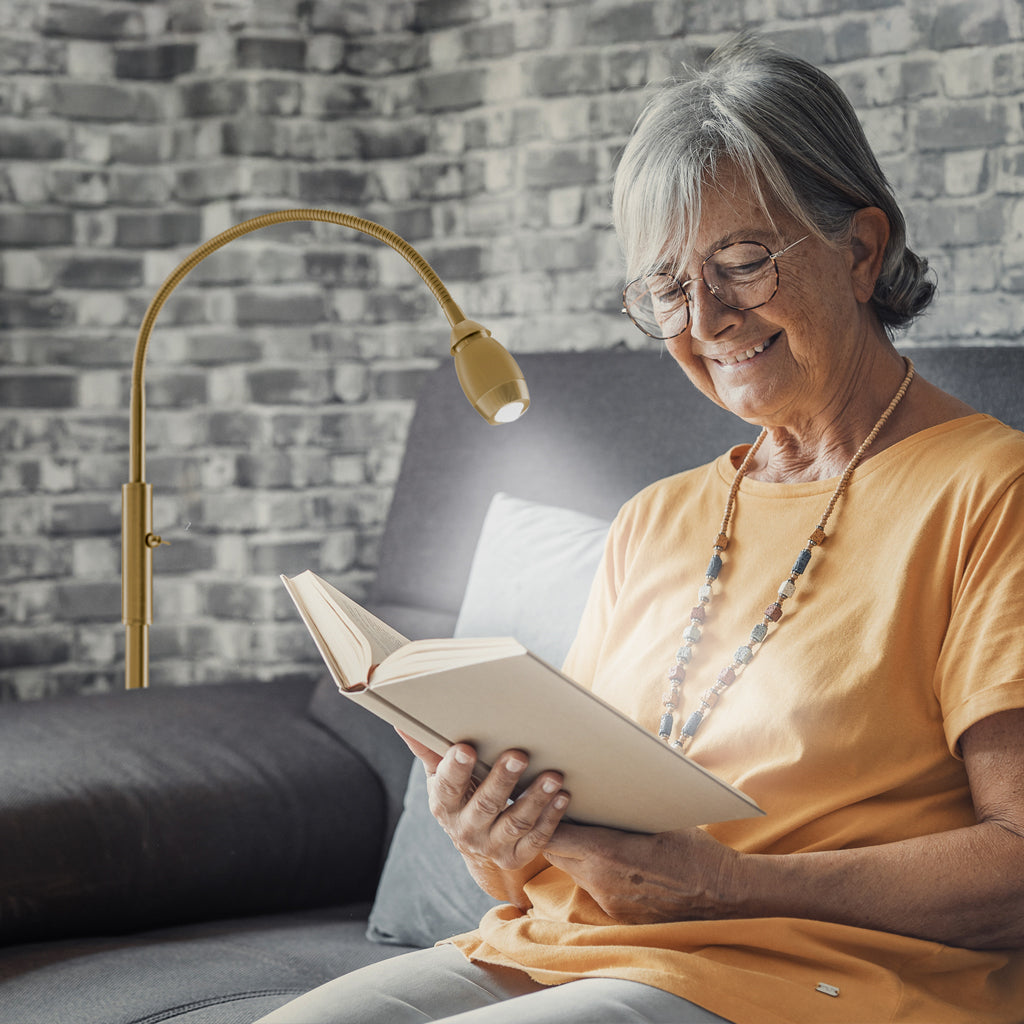 FOCUS Adjustable Beam Floor Lamp | Daylight LED Precision Lighting