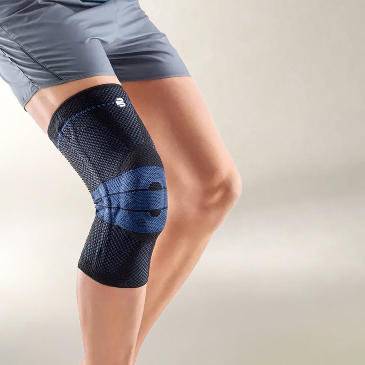 GenuTrain Knee Brace