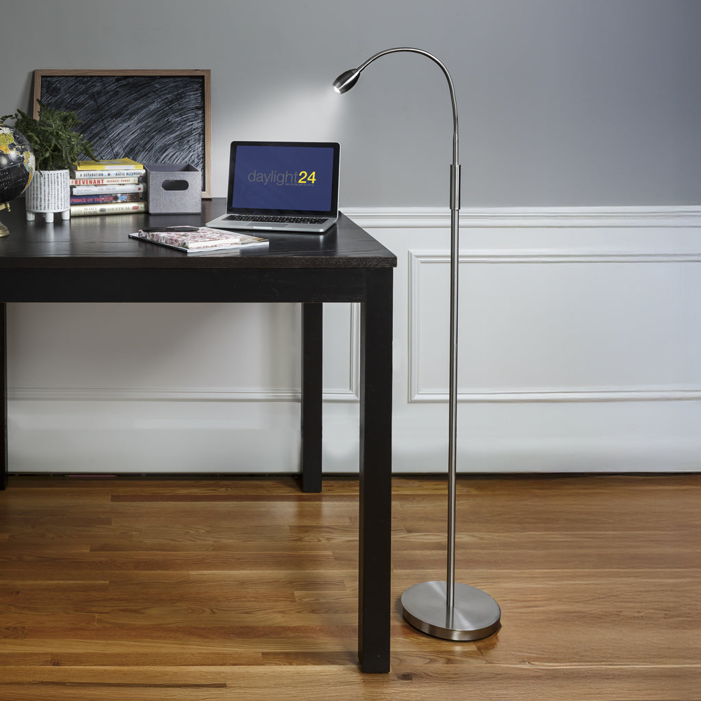 FOCUS Adjustable Beam Floor Lamp