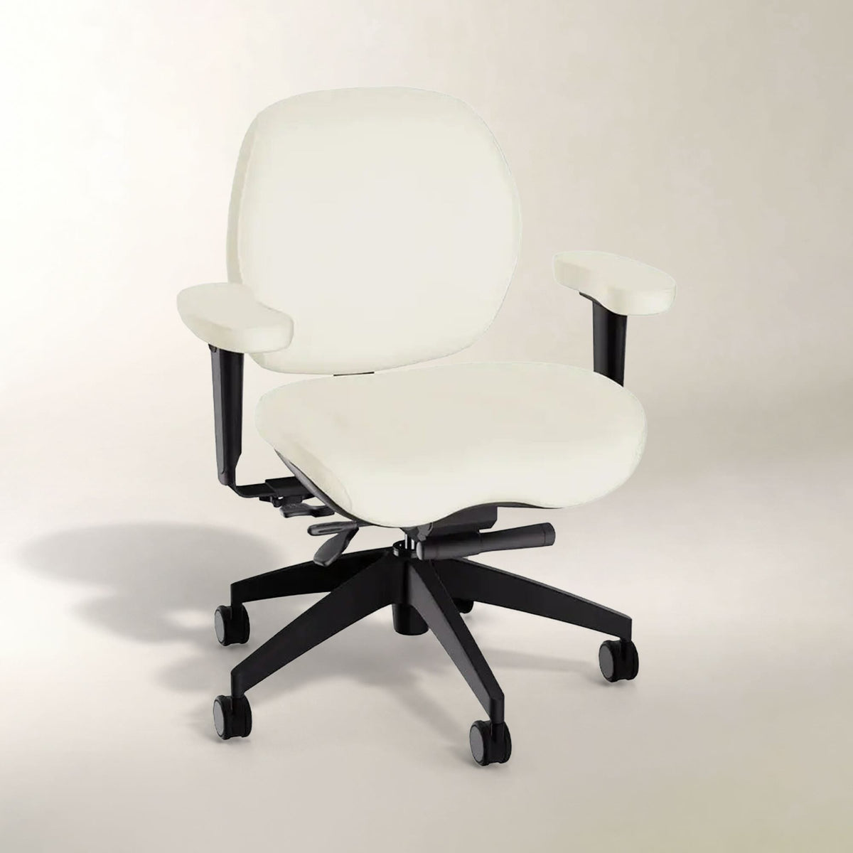 Management Grand Chair (Without Headrest)