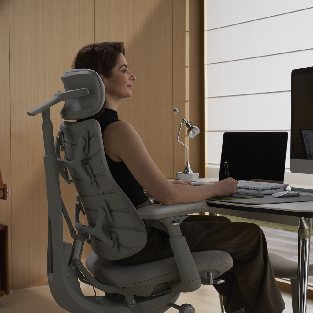 LiberNovo Omni Dynamic Ergonomic Chair | Active Seating with
