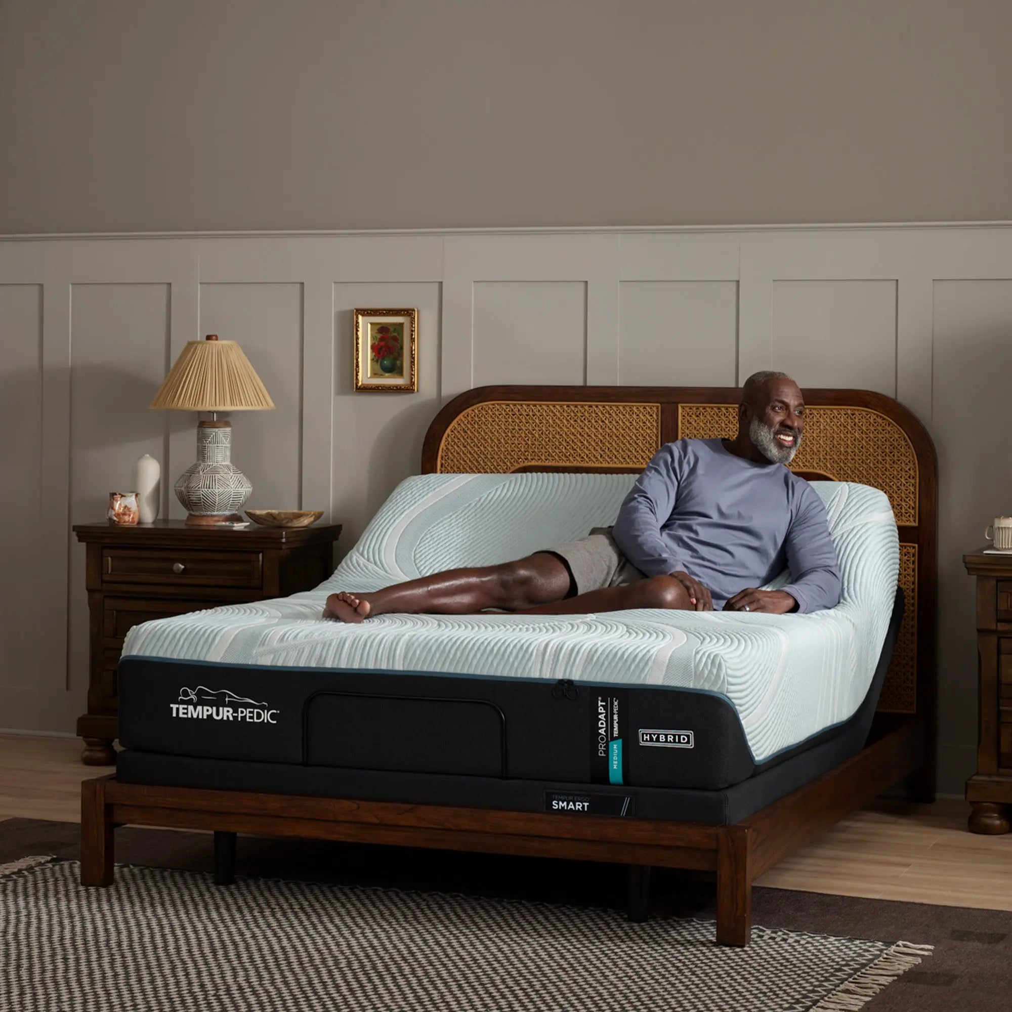 Tempur-Pedic TEMPUR-ProAdapt Medium Hybrid Mattress | Relax The Back