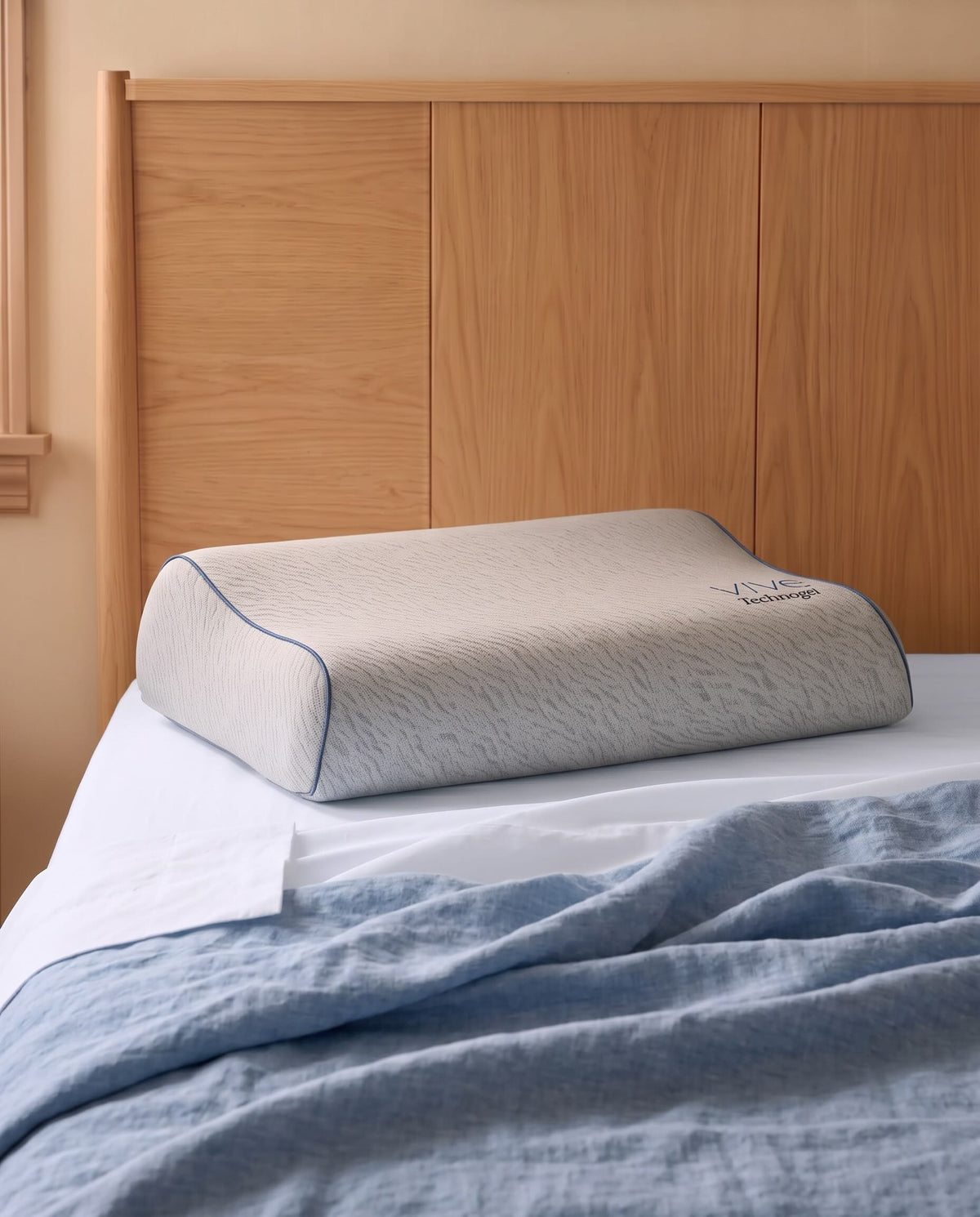 Vive Contour Pillow